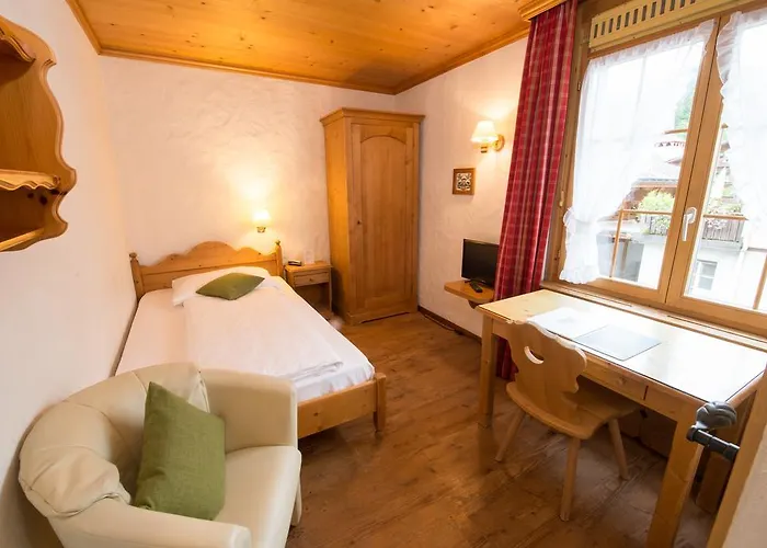 Hotel Victoria 3*