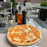 维多利亚运动酒店 酒店 3*