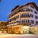 维多利亚运动酒店 3* 格施塔德