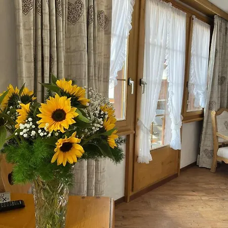 Victoria Hotel 3*